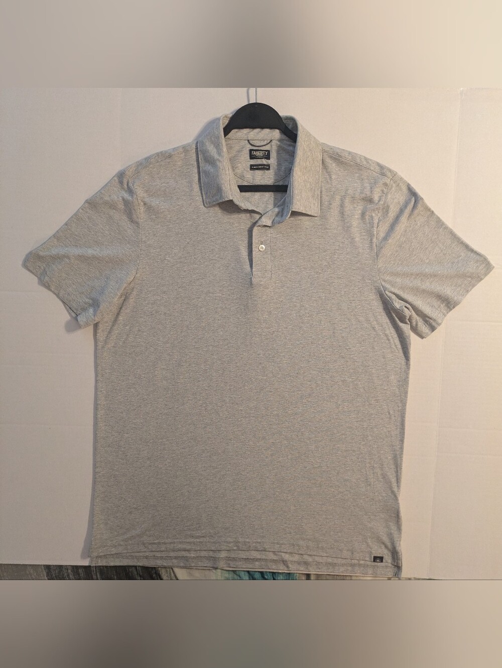 Faherty Men’s Light Gray Polo Shirt- XL (NWOT)